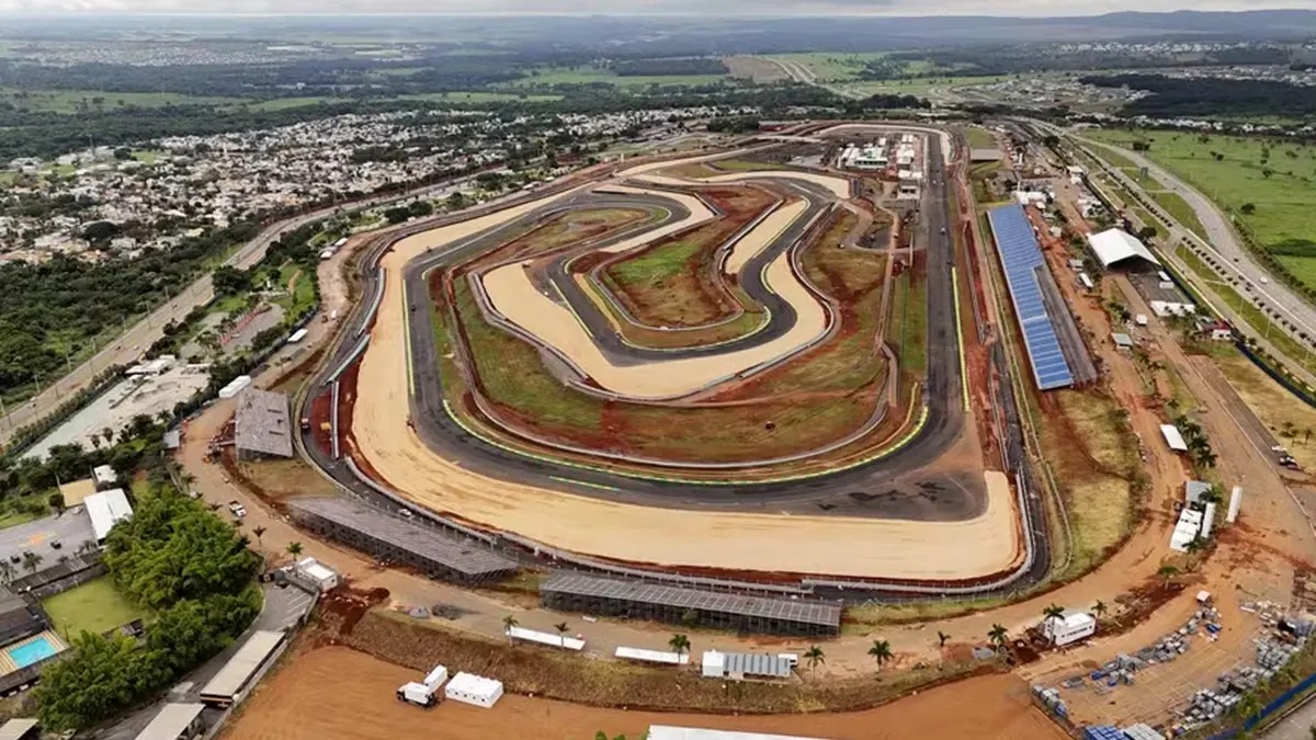 Samu faz simulado realístico de incidente com múltiplas vítimas em preparação ao Moto GP