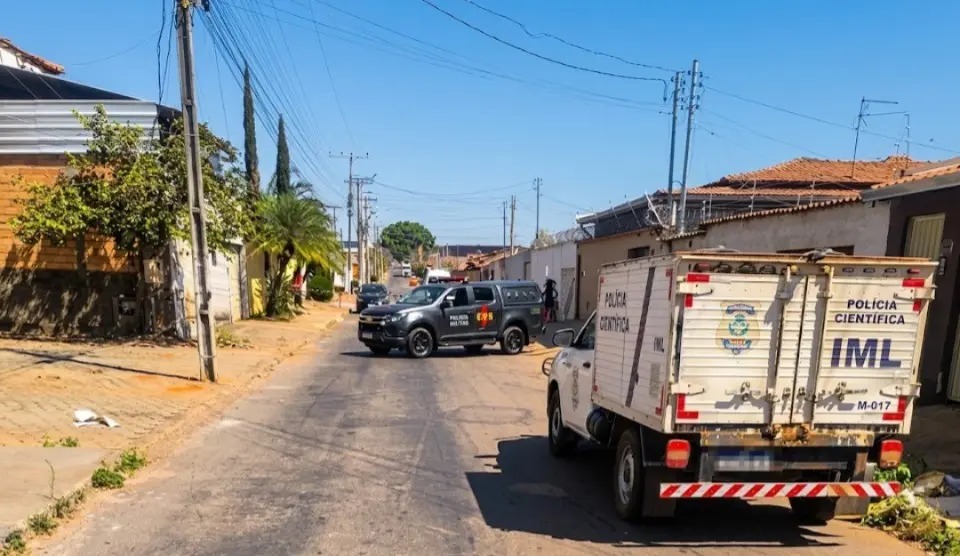 Suspeito de balear irmãos durante guerra de facções em Aparecida morre em confronto com PM
