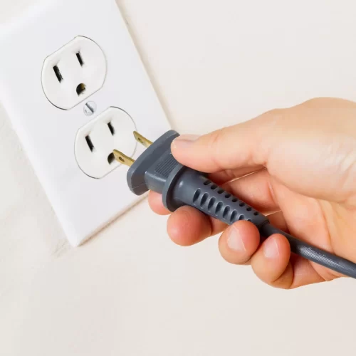 Consumo de energia cresce quase 16% em Goiás e bate recorde no estado