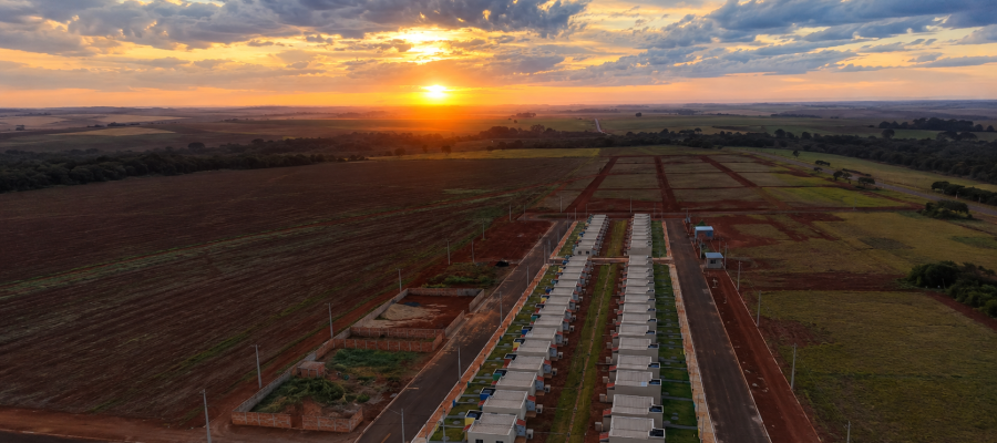 Turvelândia realiza entrega de 50 casas a custo zero e transforma sonho em realidade