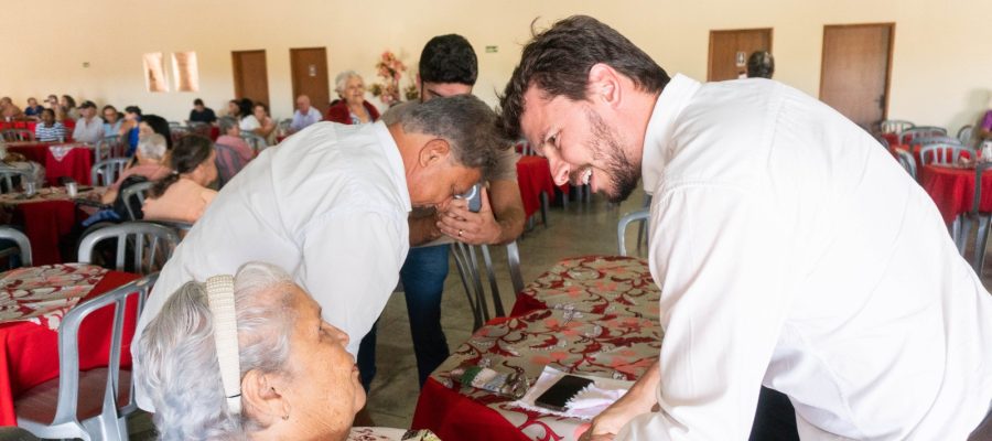 Prefeito Maycllyn anuncia investimento de quase R$ 200 mil para reforma do Centro Dia