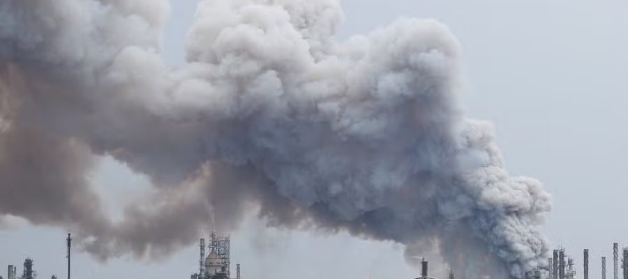 Petróleo dispara e se aproxima de US$ 120 o barril; Bolsas têm forte queda