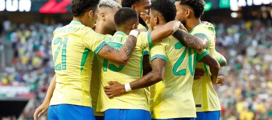 Brasil vence o Japão de virada e avança às oitavas de final da Copa do Mundo